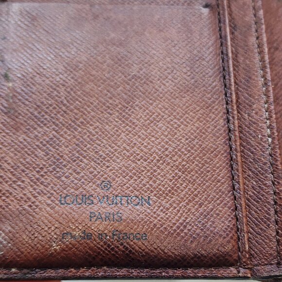 Vintage Louis Vuitton Hand Painted Red Roses Wallet - Picture 4 of 9